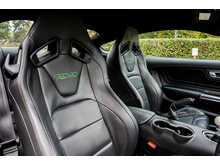 Ford Mustang V8 Bullitt - U642