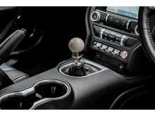 Ford Mustang V8 Bullitt - U642