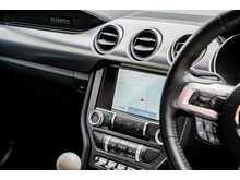 Ford Mustang V8 Bullitt - U642