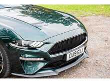 Ford Mustang V8 Bullitt - U642