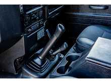 Land Rover Defender 110 TDCi XS - U644