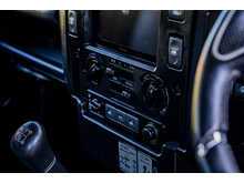 Land Rover Defender 110 TDCi XS - U644