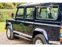 Land Rover Defender 110 TD5 County - U646