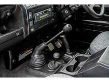 Land Rover Defender 110 TD5 County - U646