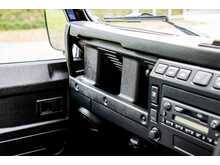 Land Rover Defender 110 TD5 County - U646