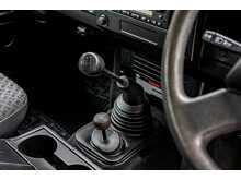 Land Rover Defender 110 TD5 County - U646