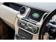 Land Rover Discovery 4 SD V6 HSE - U647