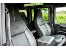 Land Rover Defender 110 TDCi XS - U656