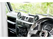 Land Rover Defender 110 TDCi XS - U656