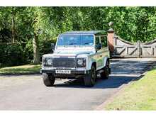 Land Rover Defender 90 TD5 XS - U662