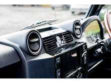 Land Rover Defender 110 TDCi XS - U667