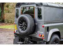 Land Rover Defender 90 TDCi XS - U669