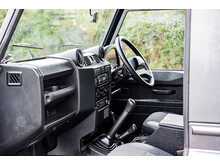 Land Rover Defender 90 TDCi XS - U669