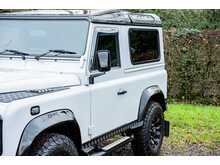 Land Rover Defender 90 TDCi Landmark - U672