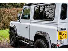 Land Rover Defender 90 TDCi Landmark - U672