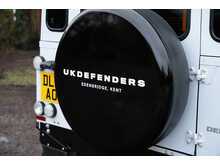 Land Rover Defender 90 TDCi Landmark - U672