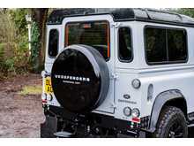 Land Rover Defender 90 TDCi Landmark - U672