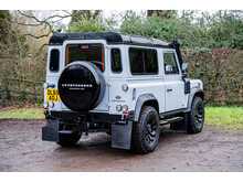 Land Rover Defender 90 TDCi Landmark - U672