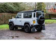 Land Rover Defender 90 TDCi Landmark - U672