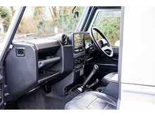 Land Rover Defender 90 TDCi Landmark - U672
