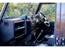 Land Rover Defender 110 TDCI Landmark - U673
