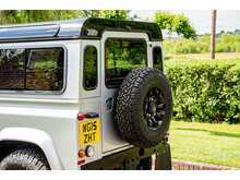 Land Rover Defender 90 TDCi XS - U681