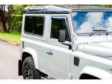 Land Rover Defender 90 TDCi XS - U681