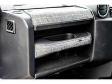 Land Rover Defender 110 TDCi XS - U685