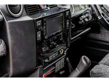 Land Rover Defender 110 TDCi XS - U685