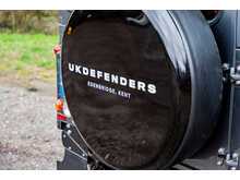 Land Rover Defender 90 TDCi XS - U689