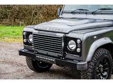 Land Rover Defender 90 TDCi XS - U689