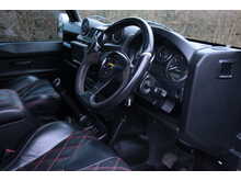 Land Rover Defender 110 TDCi XS - U693