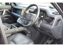 Land Rover Defender 110 P400e X-Dynamic HSE - U697