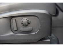 Land Rover Defender 110 P400e X-Dynamic HSE - U697