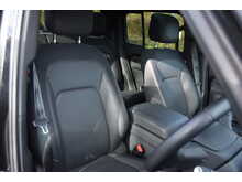 Land Rover Defender 110 P400e X-Dynamic HSE - U697