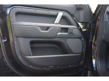 Land Rover Defender 110 P400e X-Dynamic HSE - U697