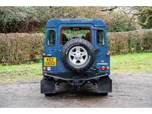 Land Rover Defender 110 TDCi XS - U700