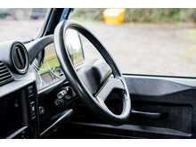 Land Rover Defender 110 TDCi XS - U700