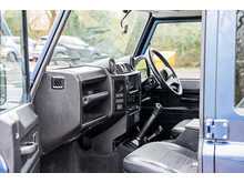 Land Rover Defender 110 TDCi XS - U700
