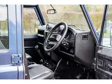 Land Rover Defender 110 TDCi XS - U700