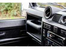 Land Rover Defender 110 TDCi XS - U711