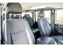 Land Rover Defender 110 TDCi XS - U719