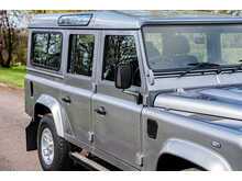 Land Rover Defender 110 TDCi XS - U719