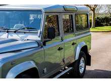 Land Rover Defender 110 TDCi XS - U719