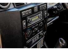 Land Rover Defender 110 TDCi XS - U721