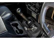 Land Rover Defender 110 TDCi XS - U721