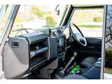 Land Rover Defender 90 TDCi County - U725