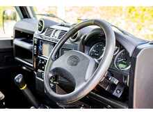 Land Rover Defender 90 TDCi County - U725