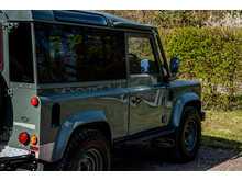 Land Rover Defender 90 TDCi County - U725