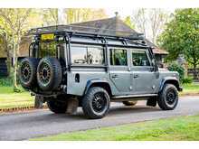 Land Rover Defender 110 TDCi Adventure - U726